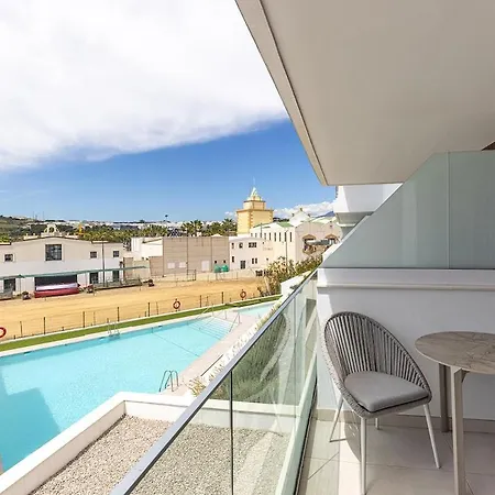 3 Bedroom With Pool Views Atica Lejlighed